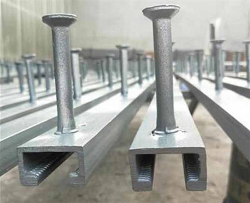 预埋槽道的主要生产过程